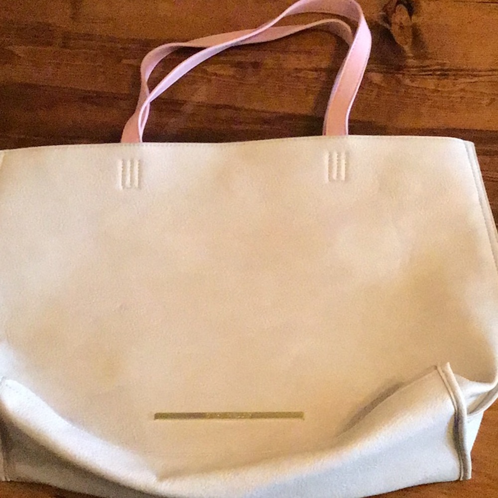 Purse - Picture 2 of 2